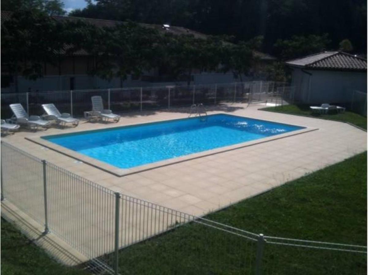 Superbe Appart Avec Jardin Et Piscine Cambo-les-Bains Ngoại thất bức ảnh